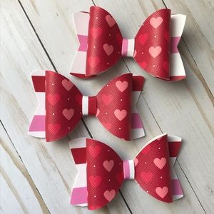 Valentines bow
